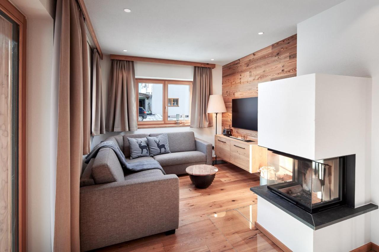 Alpin Residenzen Buchensteinwand St. Ulrich By Alpina-Holiday سانكت أولريش أنا بيلرزي المظهر الخارجي الصورة