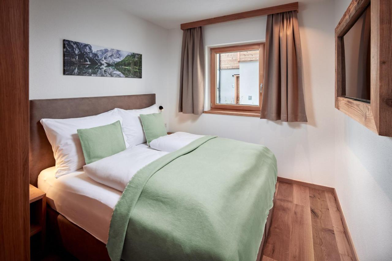Alpin Residenzen Buchensteinwand St. Ulrich By Alpina-Holiday سانكت أولريش أنا بيلرزي المظهر الخارجي الصورة