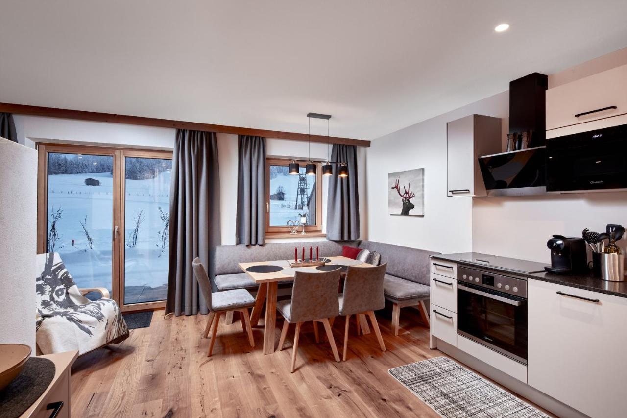 Alpin Residenzen Buchensteinwand St. Ulrich By Alpina-Holiday سانكت أولريش أنا بيلرزي المظهر الخارجي الصورة